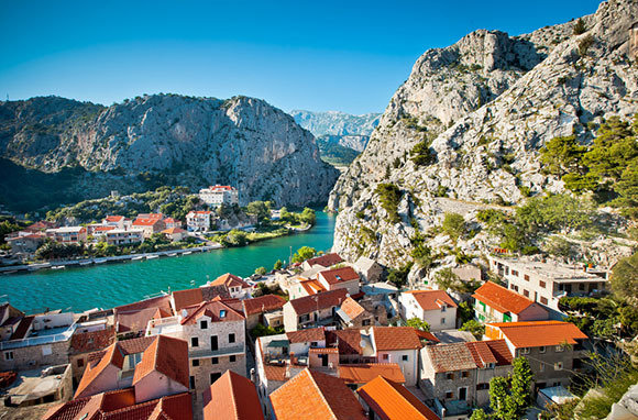 (Photo: Omis, Croatia via Shutterstock)