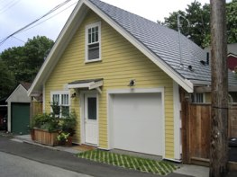 Laneway house